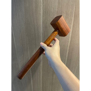 Búa gỗ dùng để đập đóng thủ công, đầu búa làm bằng gỗ nghiến (1 cái)