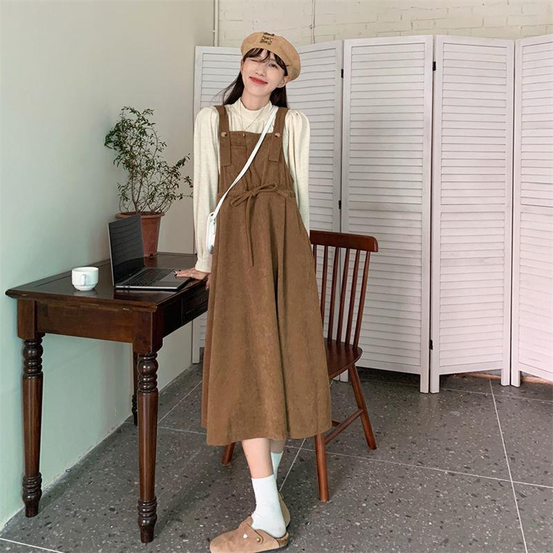 Váy yếm dáng dài chất nhung tăm form Hàn Quốc Babydoll. Váy Yếm nữ Babydoll dáng dài nhung tăm.
