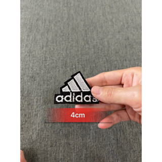 Patch vải ủi nhiệt hình thêu addiidat