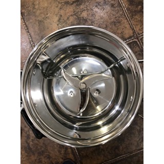 Máy Xay Giò Chả Còn Xay Cua, Tôm....Các Loại Thực Phẩm Chế Biến Ớt, Tỏi, Tiêu...