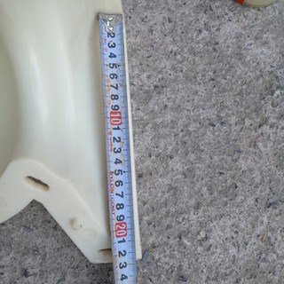 Khuôn đúc quả bóng, trang trí trụ rào, đầu cột đường kính bóng 20cm đế vuông 21cm chất liệu nhựa abs