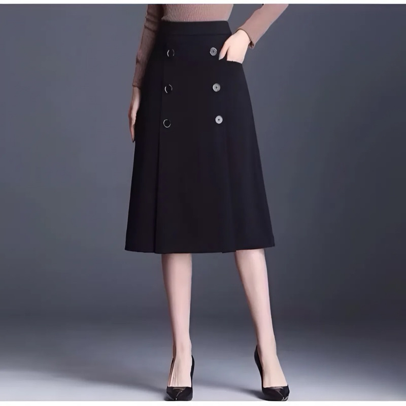 Chân váy chữ A phối cúc thời trang
