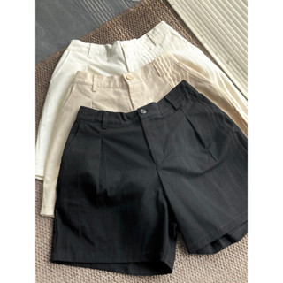 Quần short kaki xếp ly ống rộng Robus Kaki Short