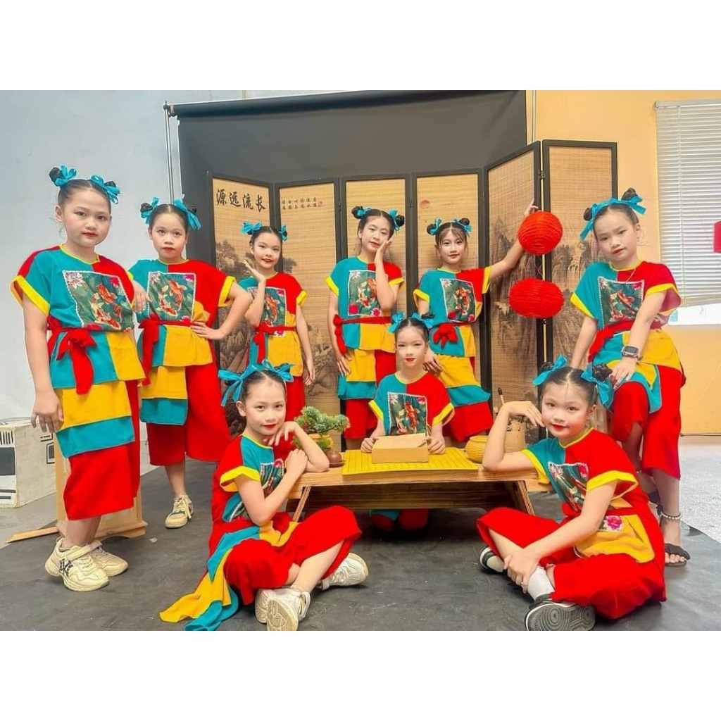 Bộ tứ thân và chú cuội chị hằng trẻ em biểu diễn văn nghệ, Trang phục biểu diễn chú cuội may sẵn kèm