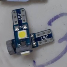 2 bóng Led T5 cree 3030 sáng đều 360 độ.  đèn led