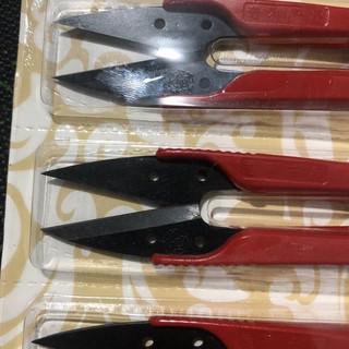 SET 3 Kéo Cắt Chỉ Mini Đỏ Nhựa Đẹp