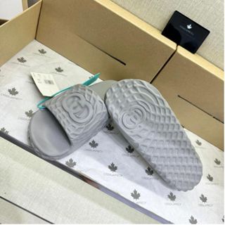 Dép Đúc Quai Ngang Siêu Nhẹ Chống Trượt Đủ Size Cho Nam, Nữ Dép Bánh Mì Thời Trang Cao 4cm Hot Trend 20 ,,,(071)