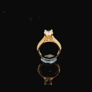 N876 Nhẫn nữ UHA mạ vàng 18k đính đá CZ - Trang Sức UHA