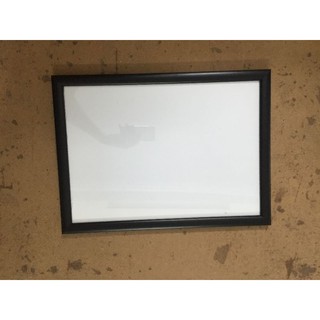 2 chiếc khung ảnh A3 mặt mika