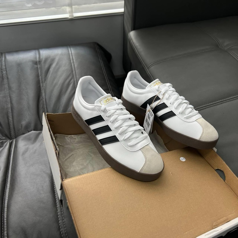 𝗠𝗶𝗻𝘁𝗦𝘁𝗼𝗿𝗲🦋 Giày sneaker 𝐂𝐨𝐮𝐫𝐭 𝐁𝐚𝐬𝐞 trắng đen