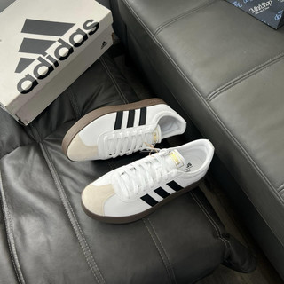 𝗠𝗶𝗻𝘁𝗦𝘁𝗼𝗿𝗲🦋 Giày sneaker 𝐂𝐨𝐮𝐫𝐭 𝐁𝐚𝐬𝐞 trắng đen