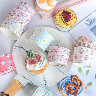Cốc cupcake giấy cứng (lốc 50 chiếc)