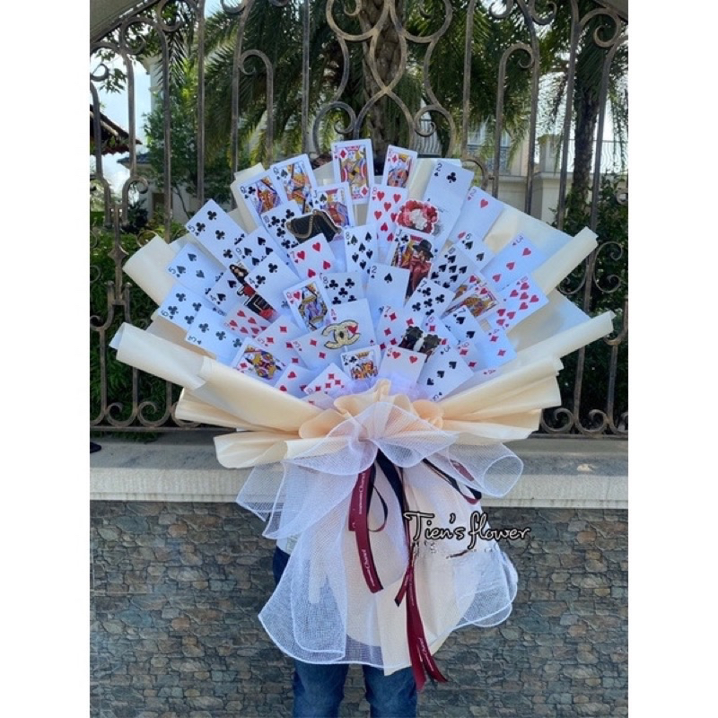 Quà tặng thần bài ☺️