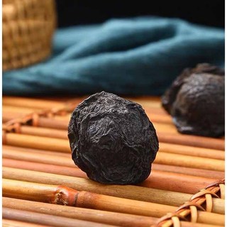 Trái Ô Mai Thượng Hạng 100gram (Date mới, thơm ngon)