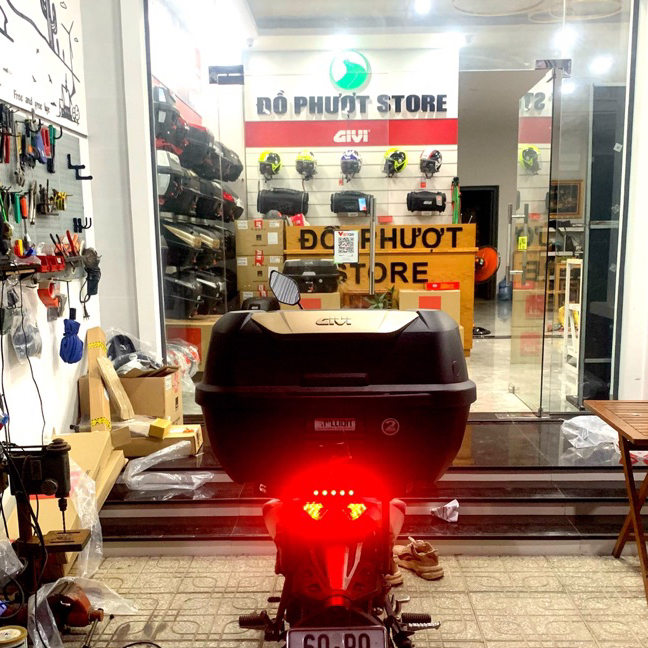 Combo Baga Givi HRX và Thùng E43NTL ADV Exciter 150 (43 Lít) Chính Hãng | Tặng Kèm Rắc Nối Đèn