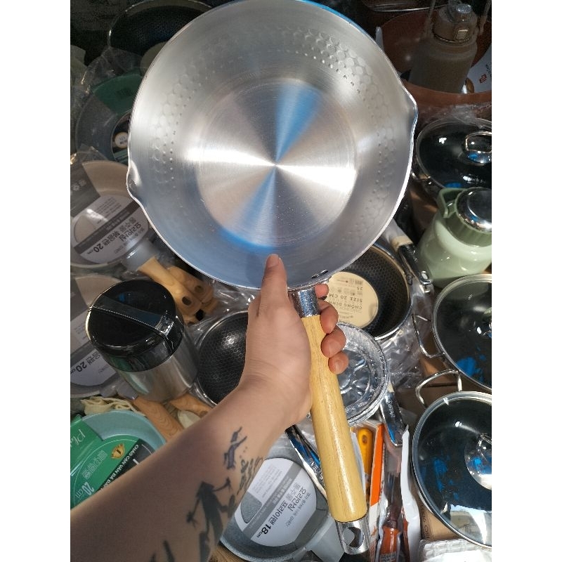 QUÁNH NHÔM NHẬT CÁN GỖ LOẠI 1 SÀI BẾP ĐIỆN TỪ ĐƯỢC