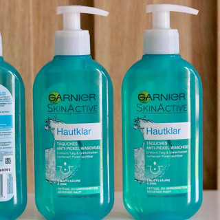 Sữa rửa mặt Gainier cho da nhờn và mụn 200ml