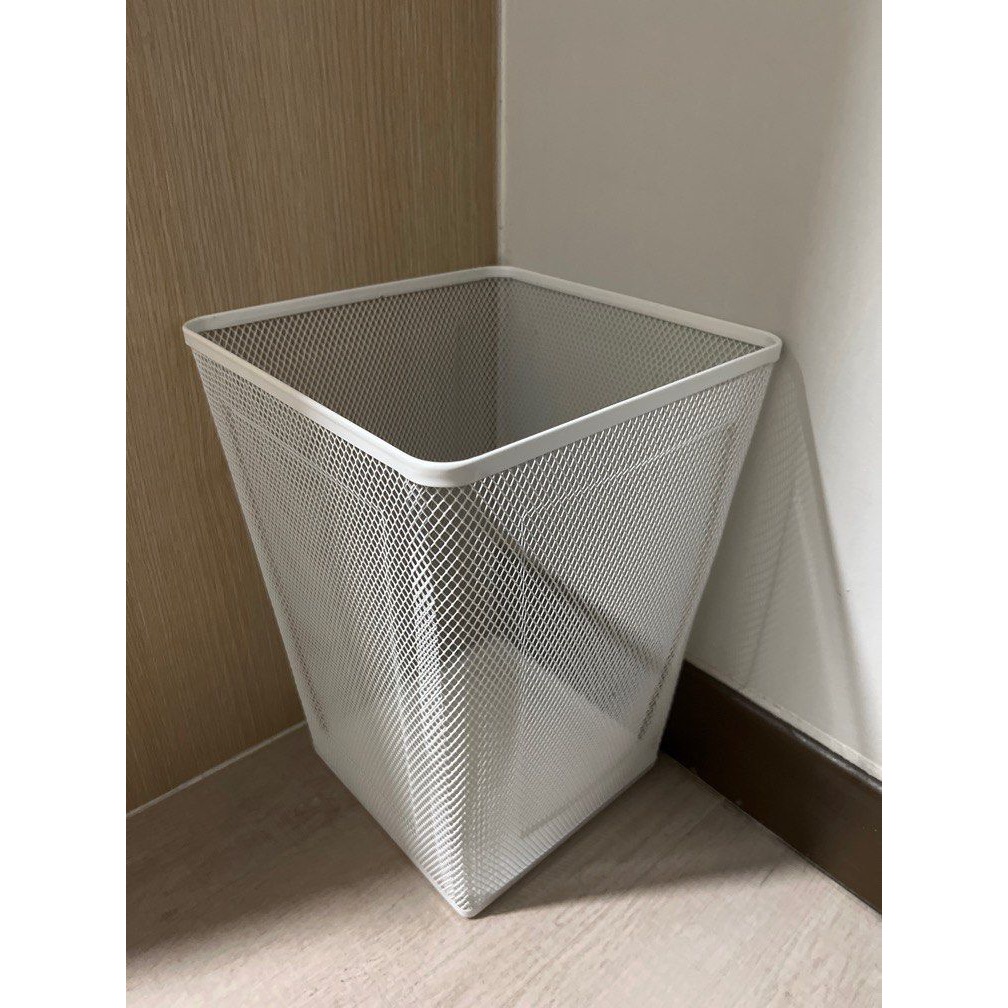 Thùng rác lưới trắng đựng rác khô, đựng đồ trong phòng..
