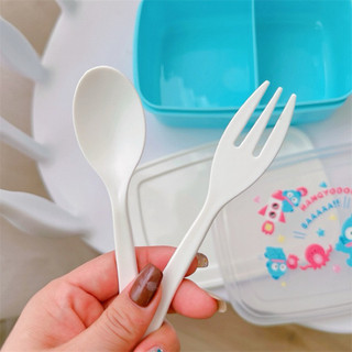 HỘP ĐỰNG THỨC ĂN HELLO KITTY - DORAEMON