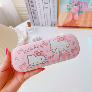 Hộp đựng mắt kính Hello Kitty