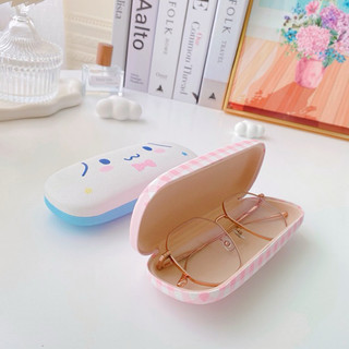 Hộp đựng mắt kính Hello Kitty