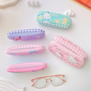 Hộp đựng mắt kính Hello Kitty