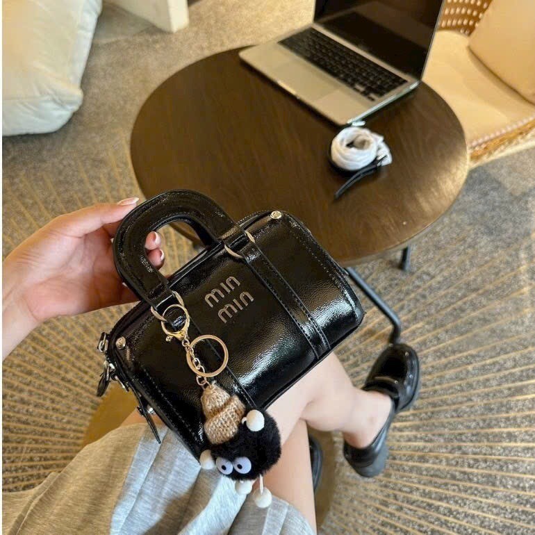 Túi xách nữ, túi trống hai quai MINMIN cầm tay đeo chéo phong cách Hàn Quốc tặng móc gấu - HT095 | BigBuy360 - bigbuy360.vn