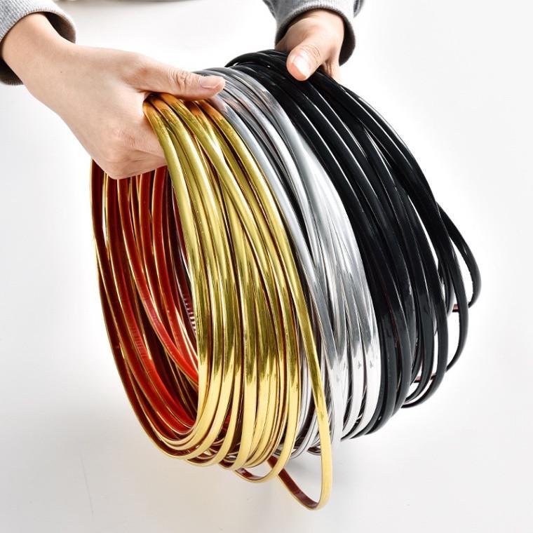 Cuộn 10m chỉ viền nẹp loại 1-khổ 8mm, dày 2mm dán kèm xốp dán tường