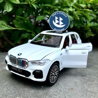 [BNB's Corner] Mô hình xe BMW X5 M Performance tỷ lệ 1:32