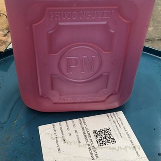 Chất xúc tác nhựa polyester ( chất đóng rắn)