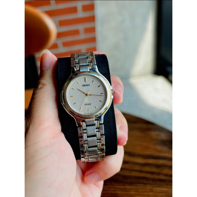 Đồng hồ Seiko Dolce cao cấp chạy máy quartz nhà seiko
