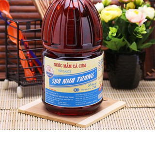 Nước mắm 584 nha trang 20 độ đạm - chai 2 lít