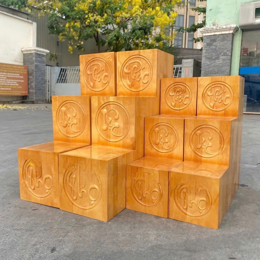 Bục Tam cấp bàn thờ gỗ cao su chạm khắc hoa sen sang trọng 2 cỡ