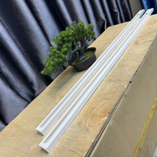 Thanh Ray Dùng Cho Đèn Rọi Dài 1M / 1M5 Trắng Và Đen