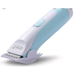Tông đơ cắt tóc cho bé Codos CHC 803 chạy pin AAA tiện lợi