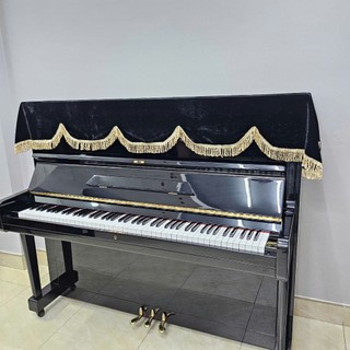 Khăn phủ đàn Piano nhung đen thanh lịch