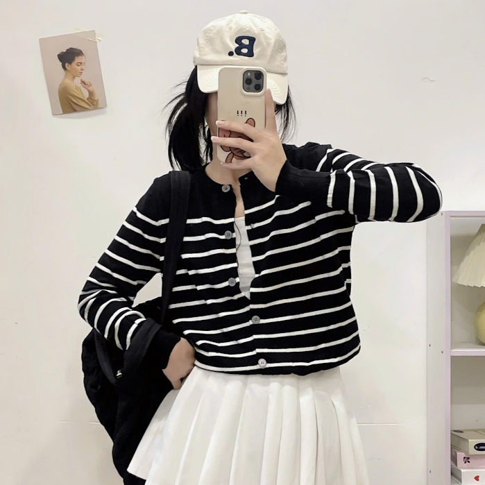 Áo Len Cardigan Kẻ Ngang Tay Dài BASIC Form Vừa 247store Áo Khoác Cardigan Đi Học Đi Làm Hàng Thu QC 9903 | BigBuy360 - bigbuy360.vn