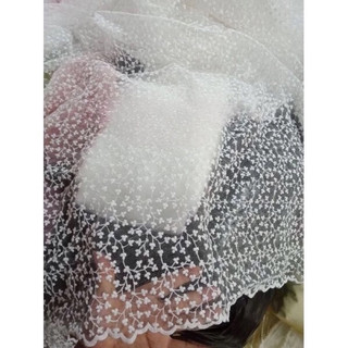 Vải ren lưới thêu chất đẹp .