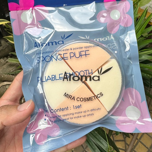 Mút đánh nền Aroma hộp 4 miếng