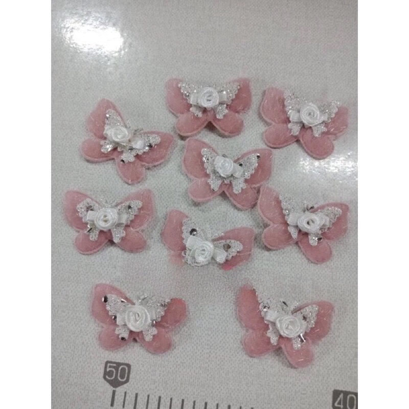bướm trang trí váy áo ( giá 27k/ 5 con)