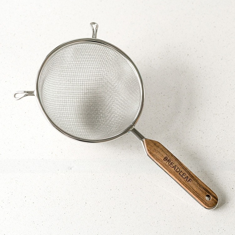 Rây bột inox cán gỗ Breadleaf (16cm) . BLVN-073