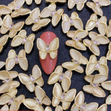 mẫu charm buom gắn móng tay chân