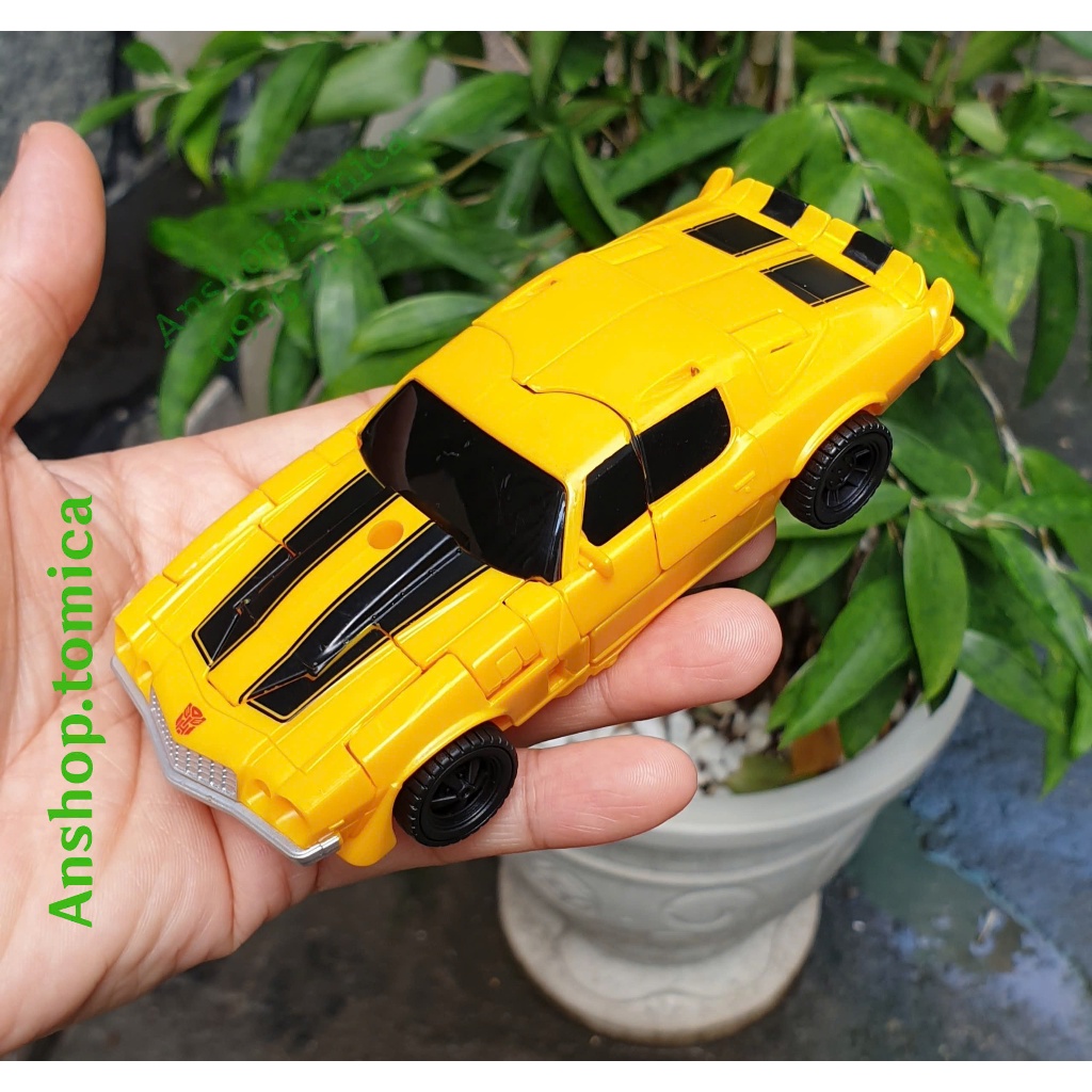 Robot biến hình xe Ô tô Bumblebee cao 11cm, màu vàng nhiều bước Transformers - Has.bro (Mỹ)