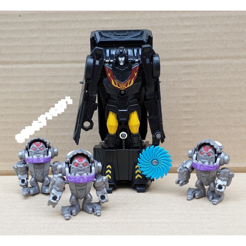 Robot Megatron Biến Hình xe đơn giản Cho Bé hàng Hasbro - Mỹ (có kèm 3 robot mini)
