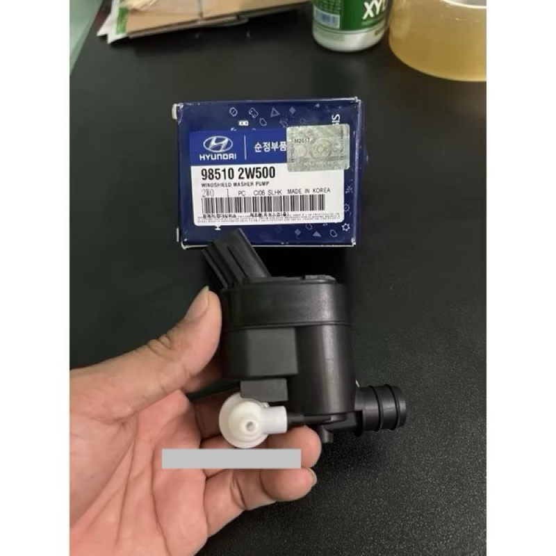 MOTOR BƠM NƯỚC RỬA KÍNH KIA MORNING HYUNDAI SANTAFE 98510 2W500 GIÁ RẺ