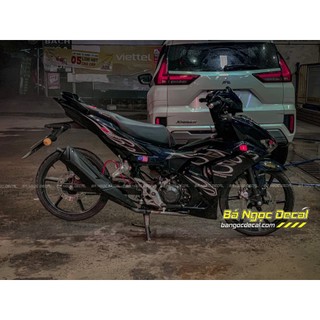TEM DÁN LỬA TRẮNG RS150R XE WINNER X V3 MÀU ĐEN