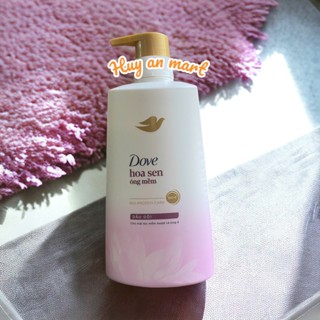 DẦU GỘI DOVE HOA SEN VÀ NƯỚC GẠO 640G Óng mềm tự nhiên mẫu mới