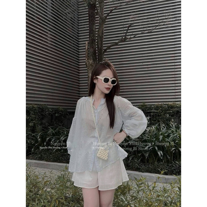 Set áo sơ mi kẻ cổ tàu phối quần sooc trắng siêu hót