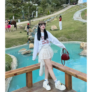 Chân váy ren tầng sole vạt lệch