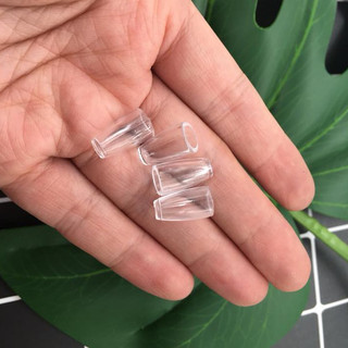Bộ 4 cốc nước mini trang trí bằng nhựa trong suốt, trang trí nhà búp bê tỷ lệ 1:12, DOLLHOUSE